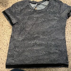 Lululemon open back tshirt. Size medium.